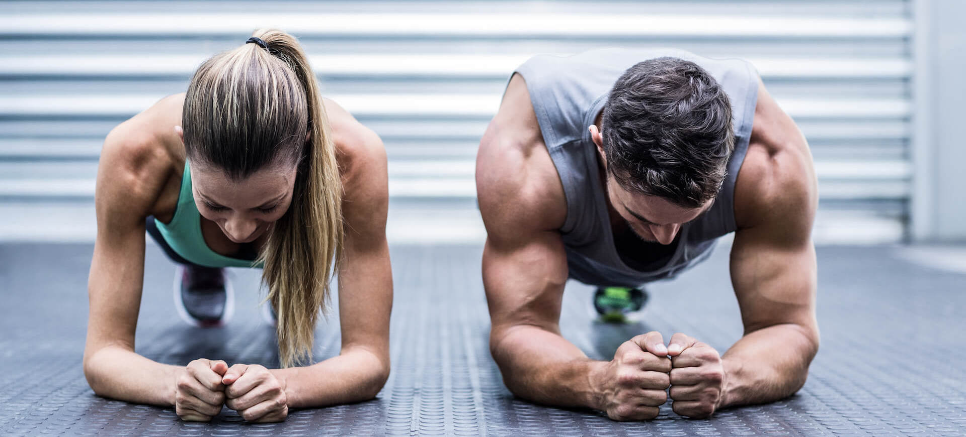 Couple Doing Plank Workout Club Maui — The Club Maui 5744